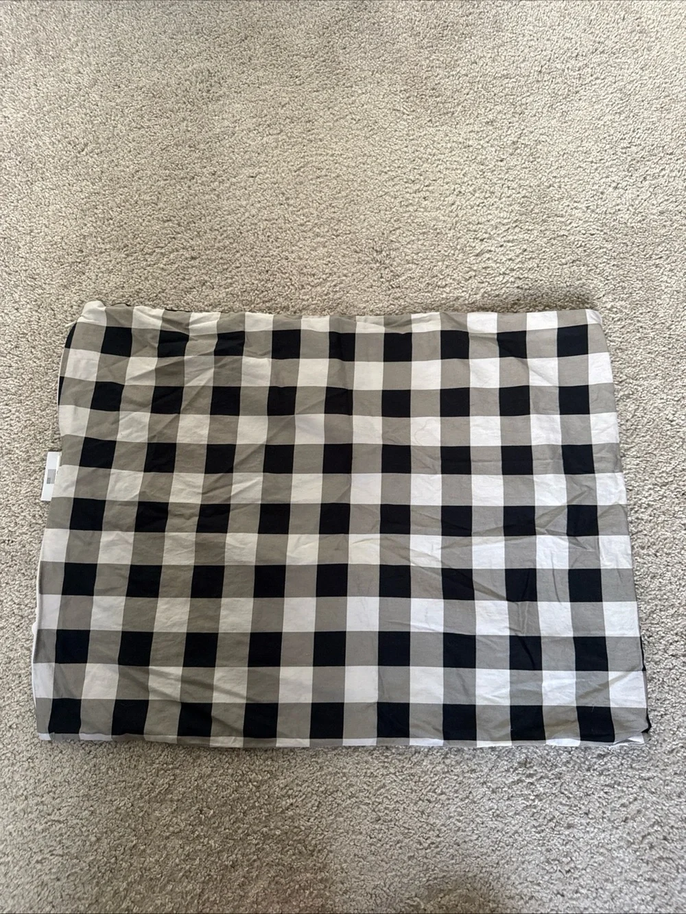 Beddy's Bed-Ease Gingham Black and White Zip Pillow Case